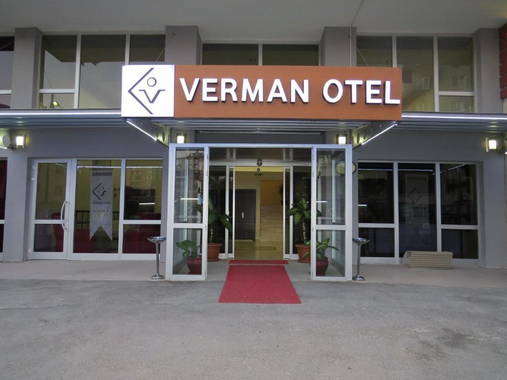 Verman Hotel เอสเกซีเฮียร์ ภายนอก รูปภาพ